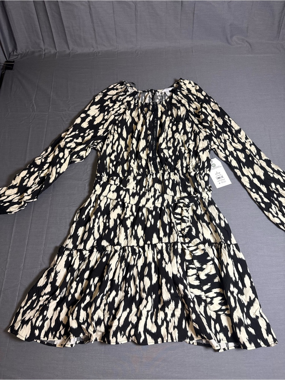 Womens Black & Cream Printed Long Sleeve Tiered Dress
